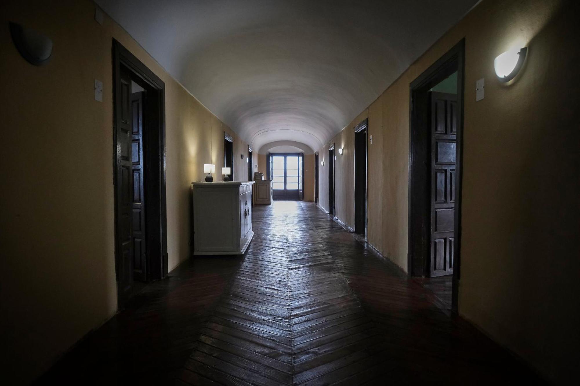 Casa Rural Palacio Conde De Aldana Con Piscina Entre Encinares Y Dehesas Terradillos Екстериор снимка